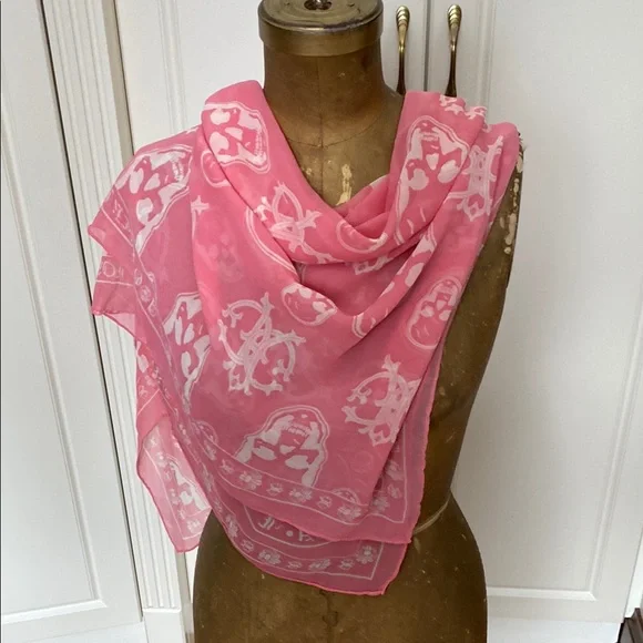 Alexander McQueen Pink Skull Scarf - Picture 4 of 7